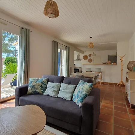 Nyaraló Maison 3 Etoiles Clevacances A La Faute-Sur-Mer, Proche Plage, Jardin Et Garage - Fr-1-476-159